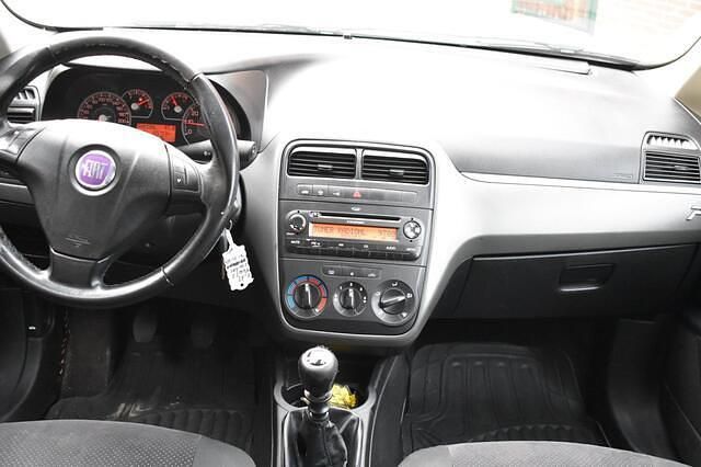 Occasion Fiat Grande Punto 78 PK (57 kW) 2008 Zwart Hatchback