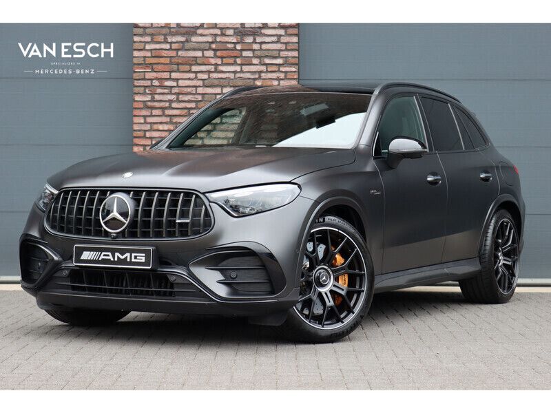 Grijs Gebruikt 2024 Mercedes GLC63 AMG AMG SUV | € 135.000 - Afbeelding 1/4
