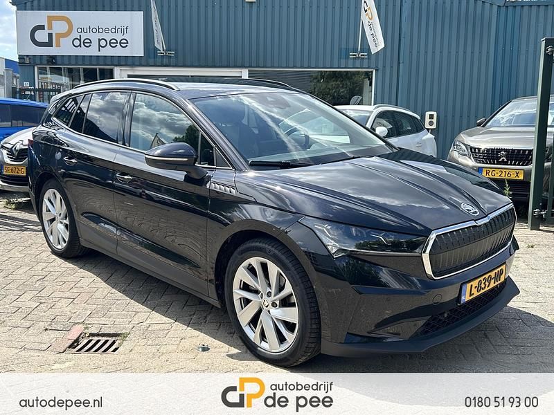 Zwart Gebruikt 2021 Skoda Enyaq iV First Edition SUV | € 24.450 (Eerlijke prijs) - Afbeelding 1/4