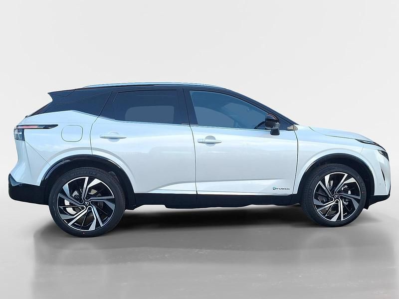 Nieuw Nissan Qashqai Tekna+ 206 PK (151 kW) 2025 Qbe with black roof (xkj) SUV