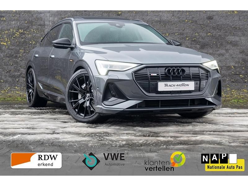 Grijs Occasion 2020 Audi e-tron Sportback S-Line SUV | € 29.950 (Goede deal) - Afbeelding 1/4