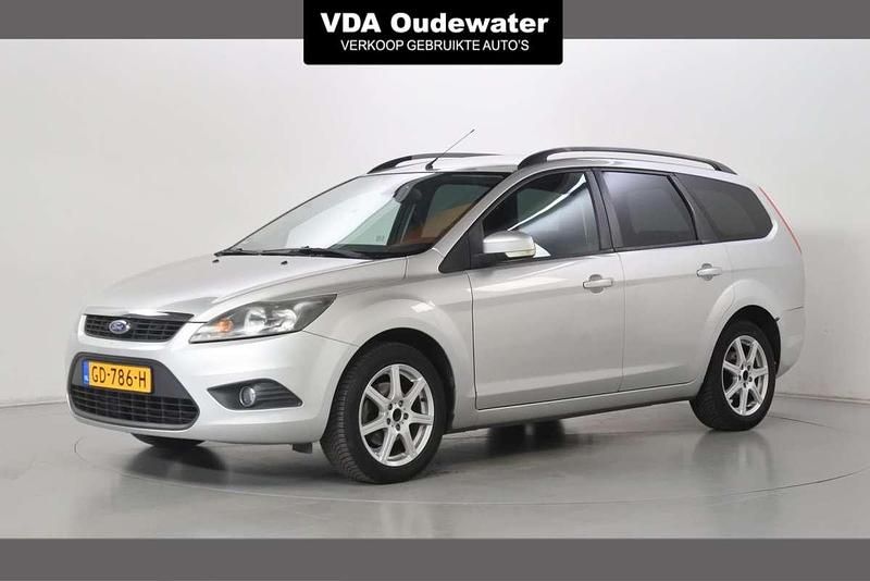 Grijs Gebruikt 2008 Ford Focus Trend Stationwagen | € 1.900 (Goede deal) - Afbeelding 1/4