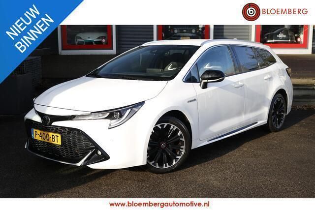 Wit Gebruikt 2022 Toyota Corolla Sport Stationwagen | € 31.499 (Iets duurder) - Afbeelding 1/4