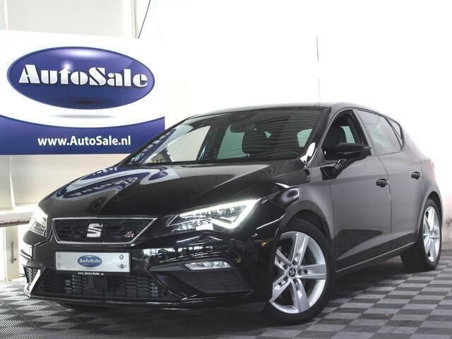 Zwart Gebruikt 2019 Seat Leon FR Hatchback | € 18.944 (Eerlijke prijs) - Afbeelding 1/4