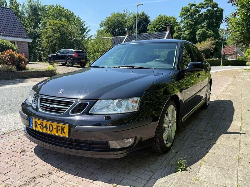 Zwart Gebruikt 2007 Saab 9-3 Anniversary Sedan | € 6.500 (Eerlijke prijs) - Afbeelding 1/4