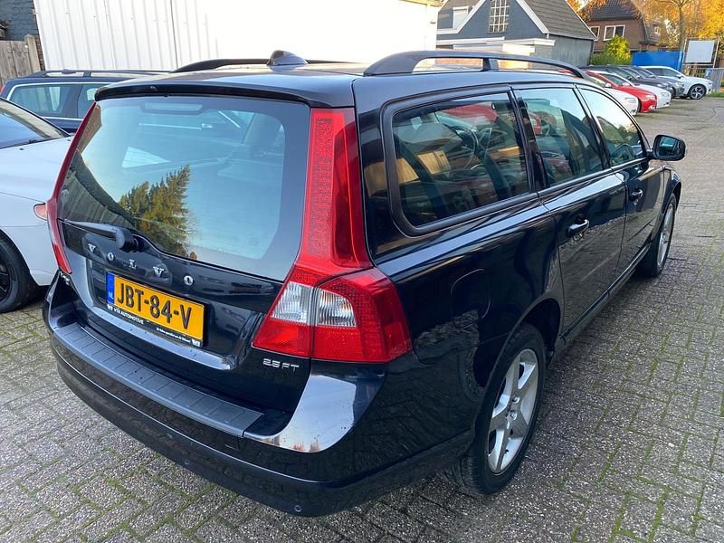 Occasion Volvo V70 Kinetic 200 PK (147 kW) 2009 Zwart Stationwagen