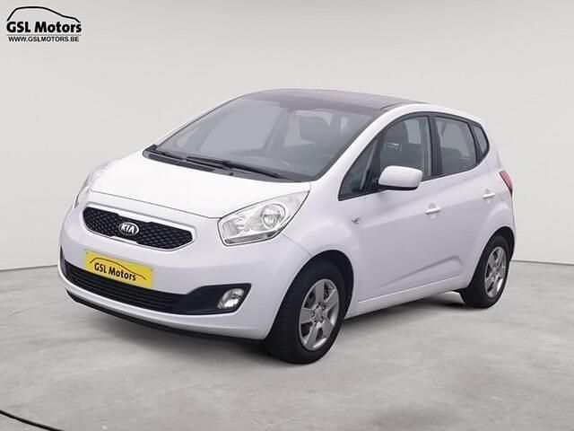 Wit Gebruikt 2014 Kia Venga Hatchback | € 6.995 - Afbeelding 1/4