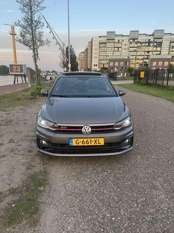 Grijs Gebruikt 2019 VW Polo GTI Hatchback | € 19.000 (Eerlijke prijs) - Afbeelding 1/4
