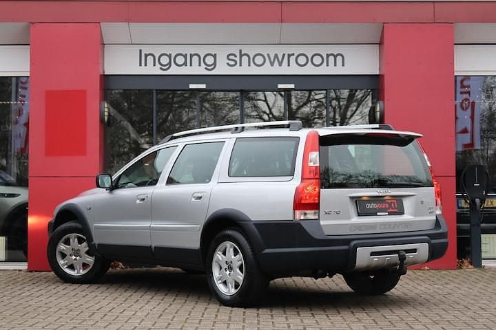 Occasion Volvo XC70 Kinetic 210 PK (154 kW) 2005 Grijs Stationwagen