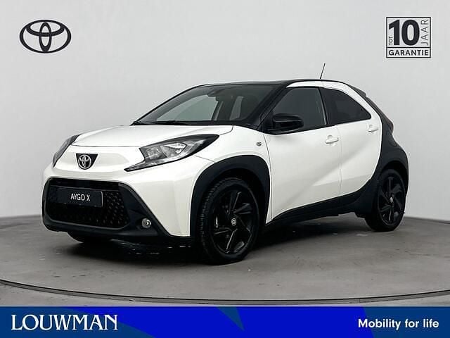 Wit Gebruikt 2024 Toyota Aygo X Limited SUV | € 22.445 (Iets duurder) - Afbeelding 1/4