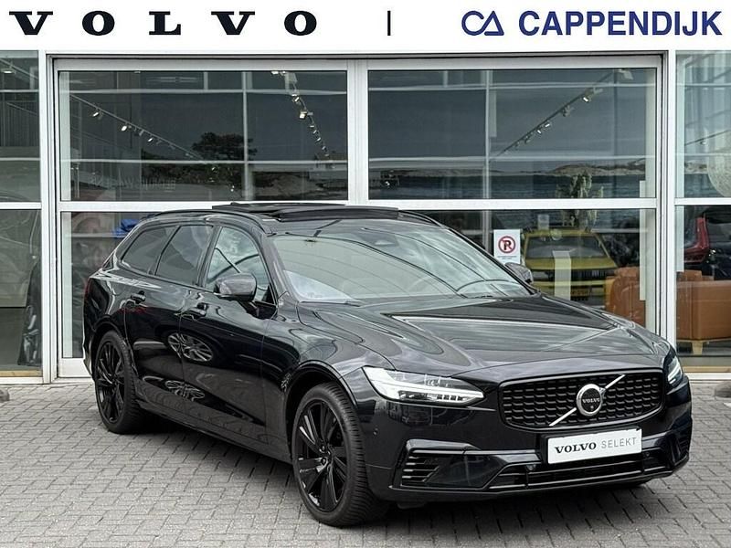 Zwart Gebruikt 2022 Volvo V90 Plus Stationwagen | € 43.794 (Duur) - Afbeelding 1/4
