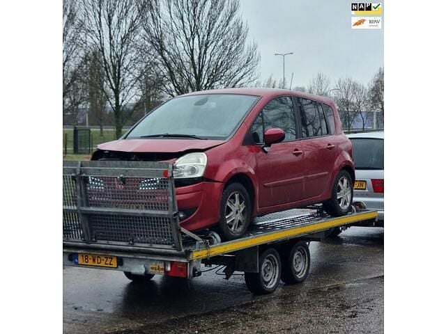 Occasion Renault Grand Modus Dynamique 101 PK (74 kW) 2008 Rood MPV