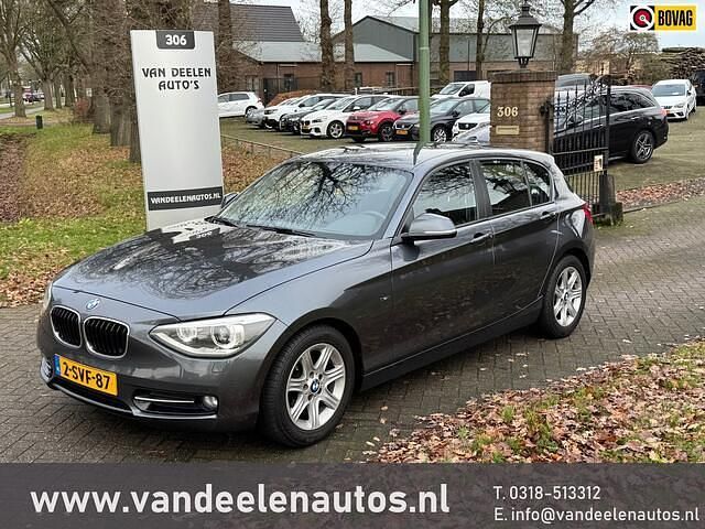 Grijs Gebruikt 2013 BMW 116 Executive Hatchback | € 10.950 (Eerlijke prijs) - Afbeelding 1/4