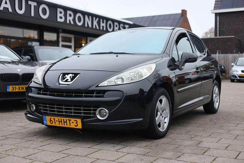Zwart Gebruikt 2009 Peugeot 207 Hatchback | € 1.450 (Super prijs) - Afbeelding 1/4