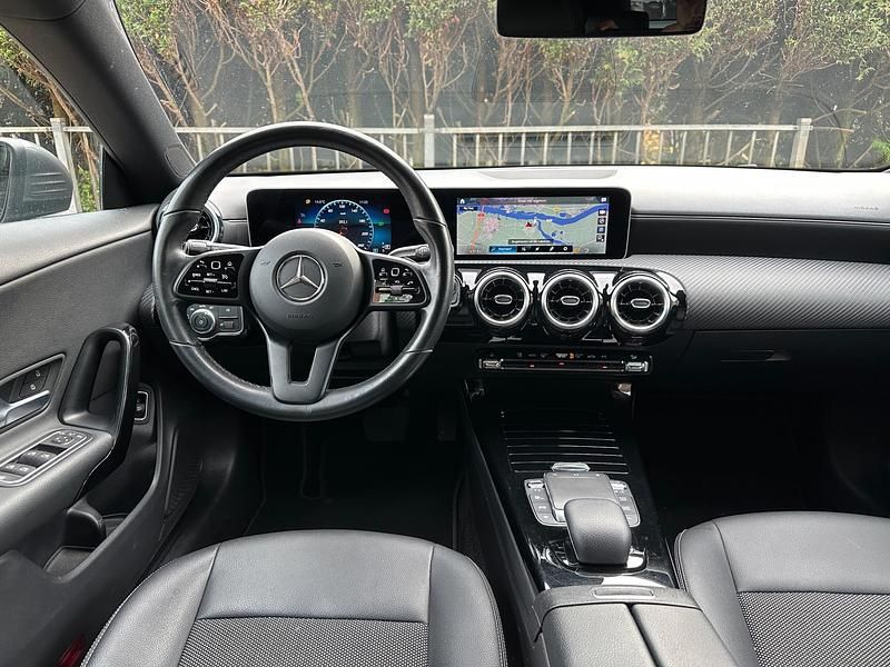 Occasion Mercedes CLA180 Shooting Brake 136 PK (100 kW) 2020 Grijs Stationwagen