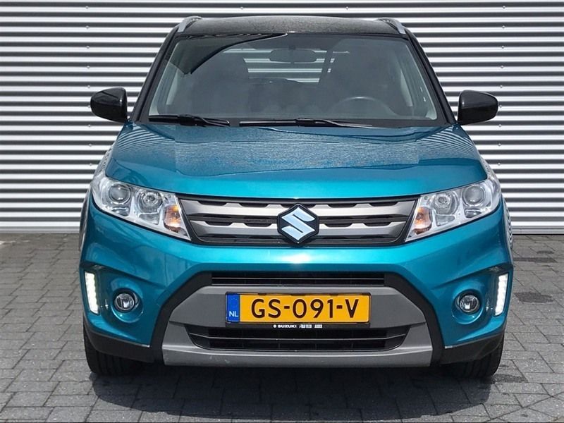 Occasion Suzuki Vitara Exclusive 120 PK (88 kW) 2015 Blauw, metallic lak SUV