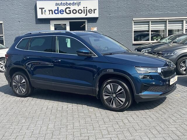 Blauw Gebruikt 2022 Skoda Karoq Elegance SUV | € 32.900 (Eerlijke prijs) - Afbeelding 1/4