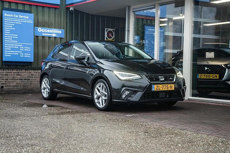 Occasion Seat Ibiza Business 95 PK (69 kW) 2019 Zwart Hatchback