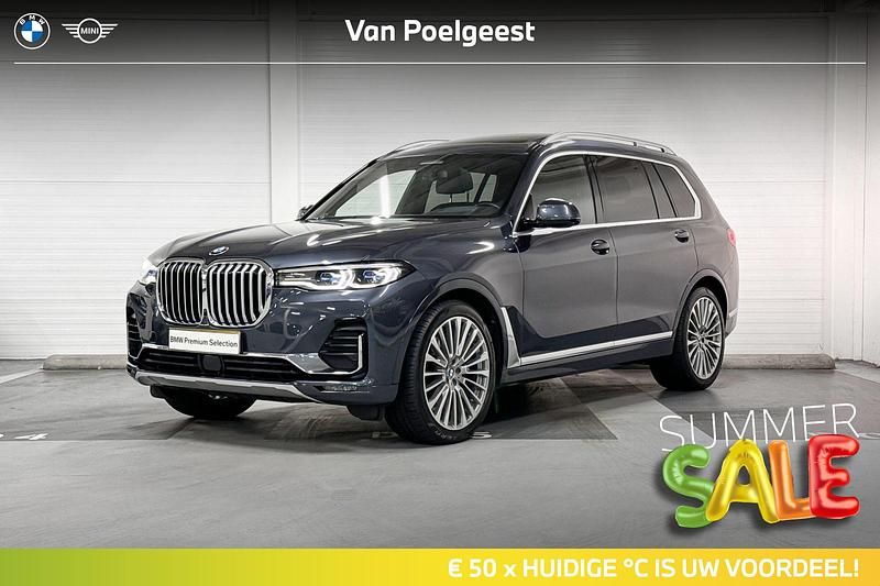 Arktis grau Gebruikt 2021 BMW X7 Executive SUV | € 77.899 - Afbeelding 1/4