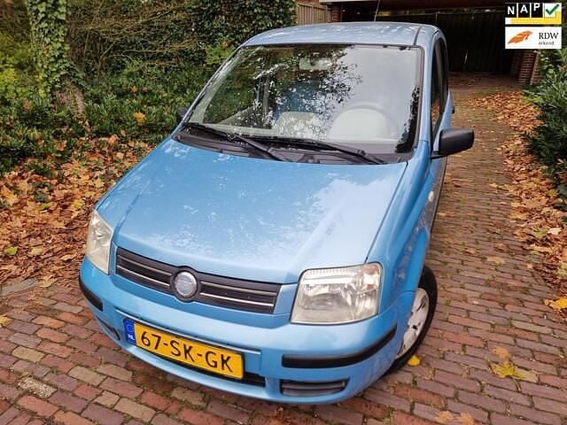 Blauw Gebruikt 2006 Fiat Panda Dynamic Hatchback | € 2.945 (Iets duurder) - Afbeelding 1/4