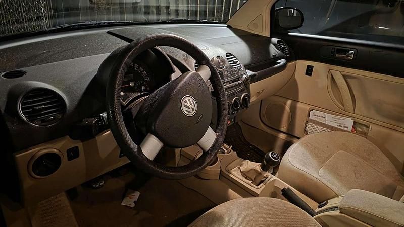 Occasion VW New Beetle Highline 116 PK (85 kW) 2007 Zwart Hatchback