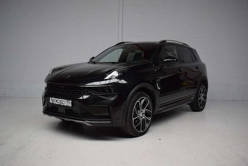 Zwart (metallic) Occasion 2023 Lynk & Co 01 SUV | € 24.745 (Eerlijke prijs) - Afbeelding 1/4