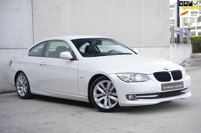Occasion BMW 325 Exclusive 218 PK (160 kW) 2013 Wit Coupé