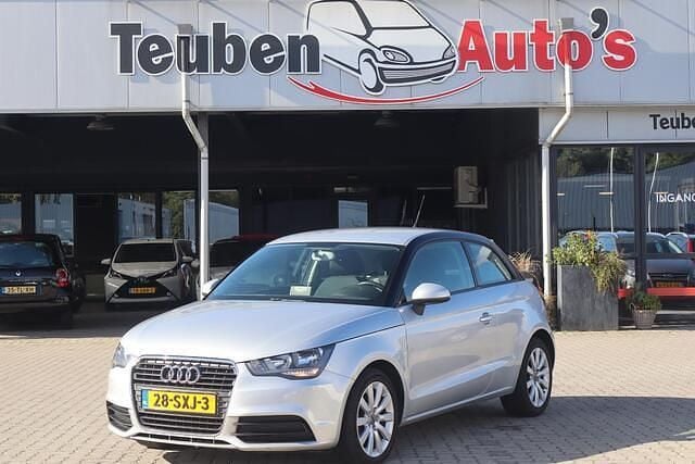 Grijs Gebruikt 2012 Audi A1 Hatchback | € 4.985 (Goede deal) - Afbeelding 1/4
