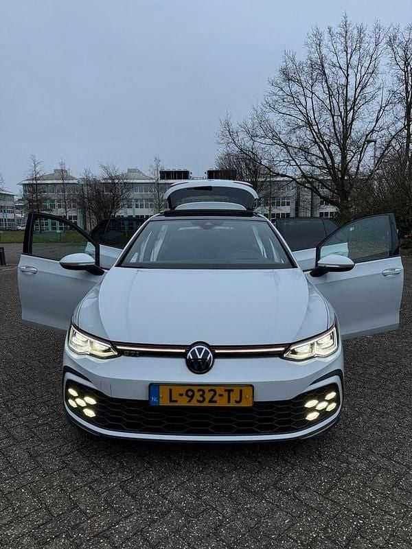 Gebruikt 2020 VW Golf VIII | € 28.499 - Afbeelding 1/4