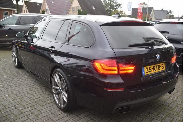 Occasion BMW 535 301 PK (221 kW) 2011 Zwart (metallic) Stationwagen