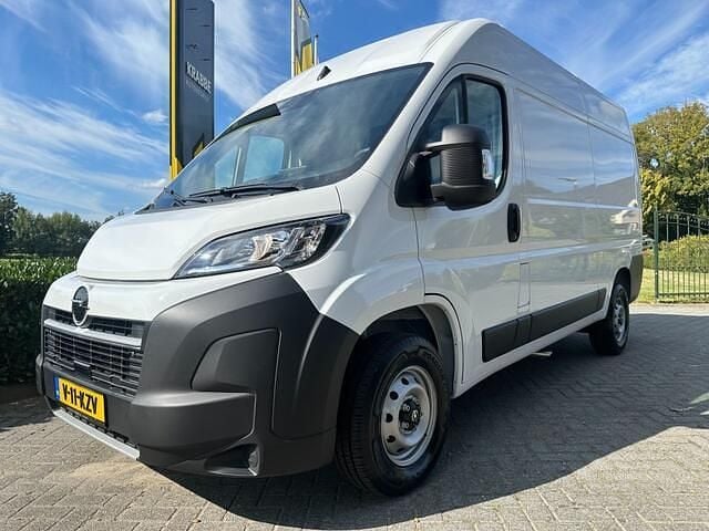 Occasion Opel Movano S 140 PK (102 kW) 2024 Wit Van
