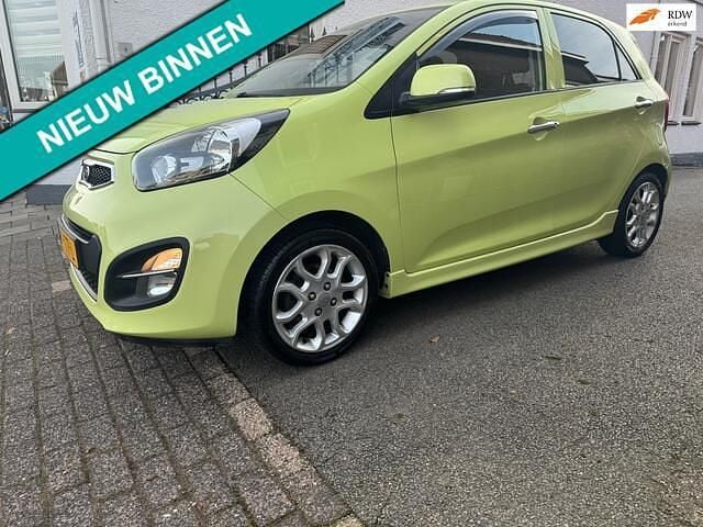 Groen (metallic) Occasion 2012 Kia Picanto Hatchback | € 3.999 (Goede deal) - Afbeelding 1/4