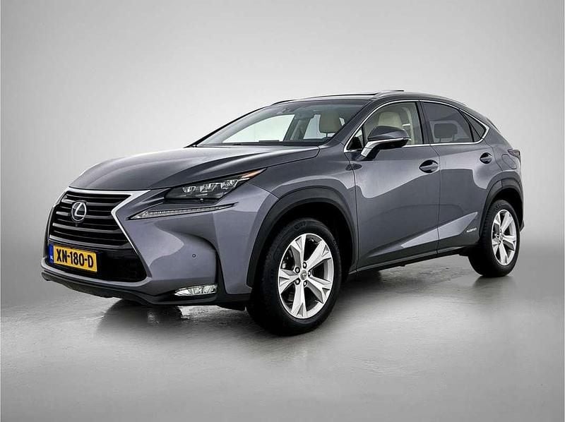 Occasion Lexus NX300h President Line 197 PK (144 kW) 2014 Grijs SUV