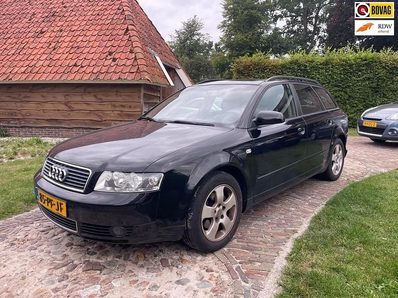 Zwart Gebruikt 2004 Audi A4 Comfort Stationwagen | € 999 (Goede deal) - Afbeelding 1/3