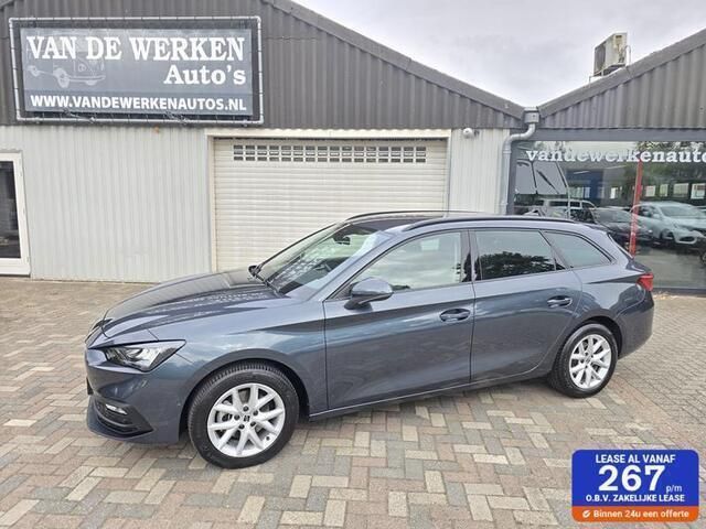 Grijs Gebruikt 2022 Seat Leon Business Stationwagen | € 19.950 (Eerlijke prijs) - Afbeelding 1/4