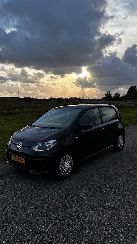 Gebruikt 2014 VW up! Hatchback | € 5.750 (Goede deal) - Afbeelding 1/4