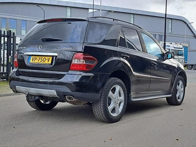 Occasion Mercedes 320 224 PK (164 kW) 2007 Zwart Van