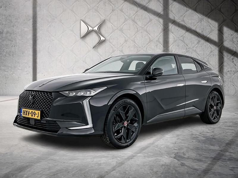 Hatchback Gebruikt 2023 DS Automobiles DS4 Performance Line Plus Hatchback | € 30.890 (Eerlijke prijs) - Afbeelding 1/4