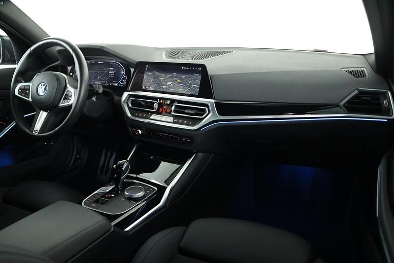 Occasion BMW 330e M Sport 296 PK (217 kW) 2022 Grijs (metallic) Stationwagen