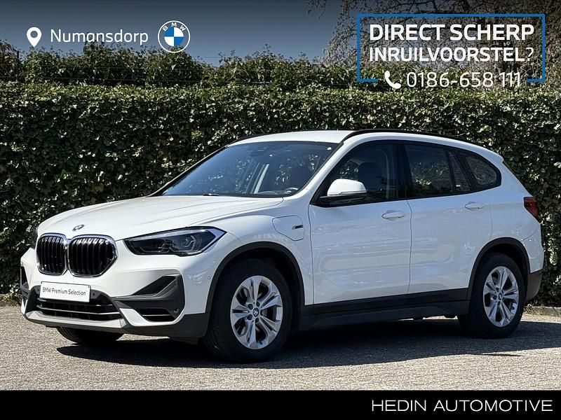 Wit Gebruikt 2022 BMW X1 Comfort Edition SUV | € 28.895 (Super prijs) - Afbeelding 1/3