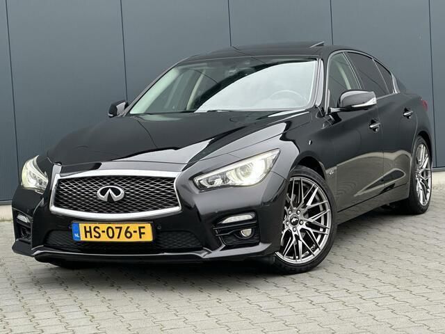 Zwart Gebruikt 2015 Infiniti Q50 Sport Tech Sedan | € 14.995 - Afbeelding 1/4
