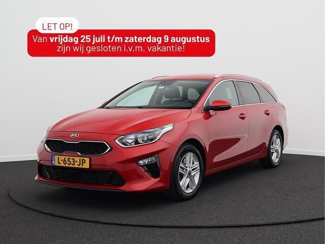 Rood, metallic lak Gebruikt 2021 Kia Ceed Sportswagon Stationwagen | € 16.900 (Eerlijke prijs) - Afbeelding 1/4