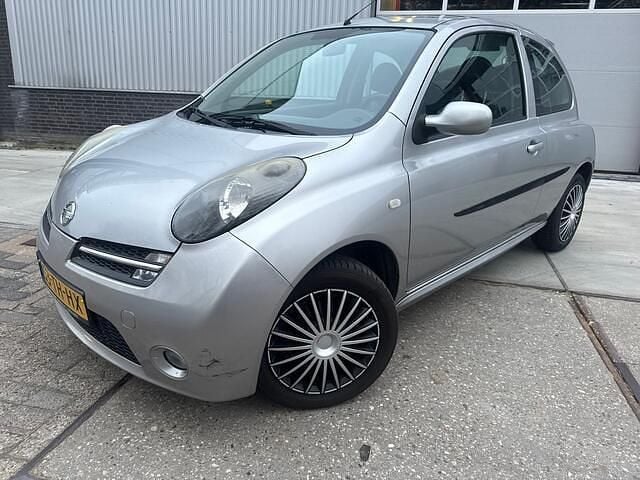 Grijs Occasion 2006 Nissan Micra Tekna Hatchback | € 1.999 (Eerlijke prijs) - Afbeelding 1/4