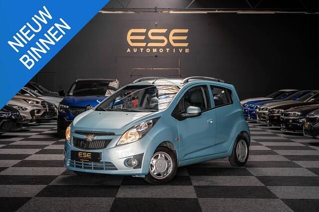 Blauw Gebruikt 2011 Chevrolet Spark Hatchback | € 3.495 (Eerlijke prijs) - Afbeelding 1/4