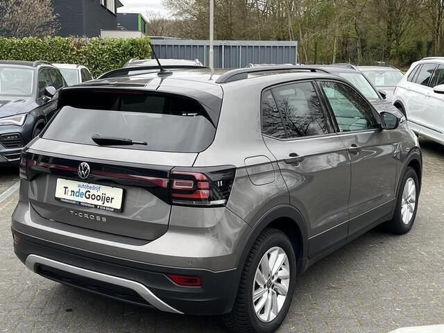 Occasion VW T-Cross Business 110 PK (80 kW) 2021 Grijs, metallic lak SUV