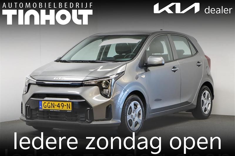 Grijs Occasion 2024 Kia Picanto Hatchback | € 18.250 (Eerlijke prijs) - Afbeelding 1/4