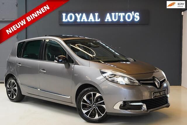 Grijs Gebruikt 2015 Renault Scénic III Bose Edition MPV | € 7.000 (Goede deal) - Afbeelding 1/4