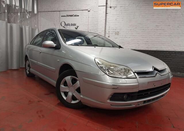 Grijs Gebruikt 2005 Citroën C5 Sedan | € 1.990 (Eerlijke prijs) - Afbeelding 1/4