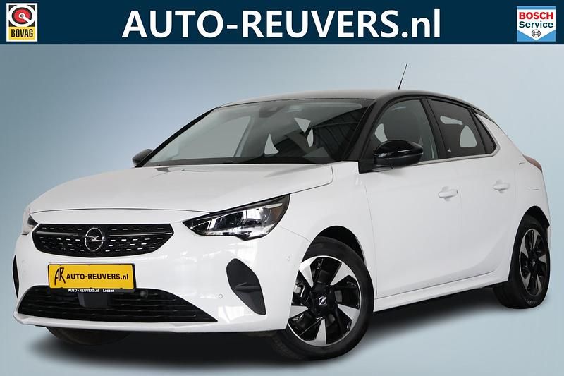 Wit Gebruikt 2023 Opel Corsa-e Elegance Hatchback | € 20.900 (Eerlijke prijs) - Afbeelding 1/4