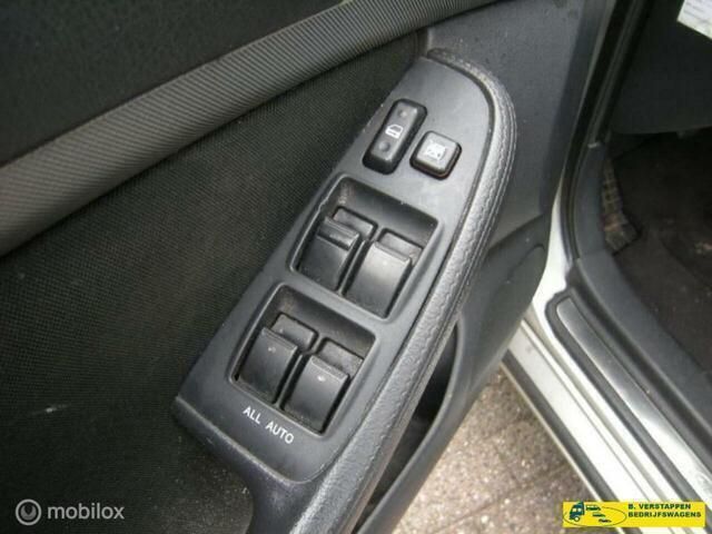 Occasion Toyota Avensis Luna 126 PK (92 kW) 2007 Grijs Stationwagen